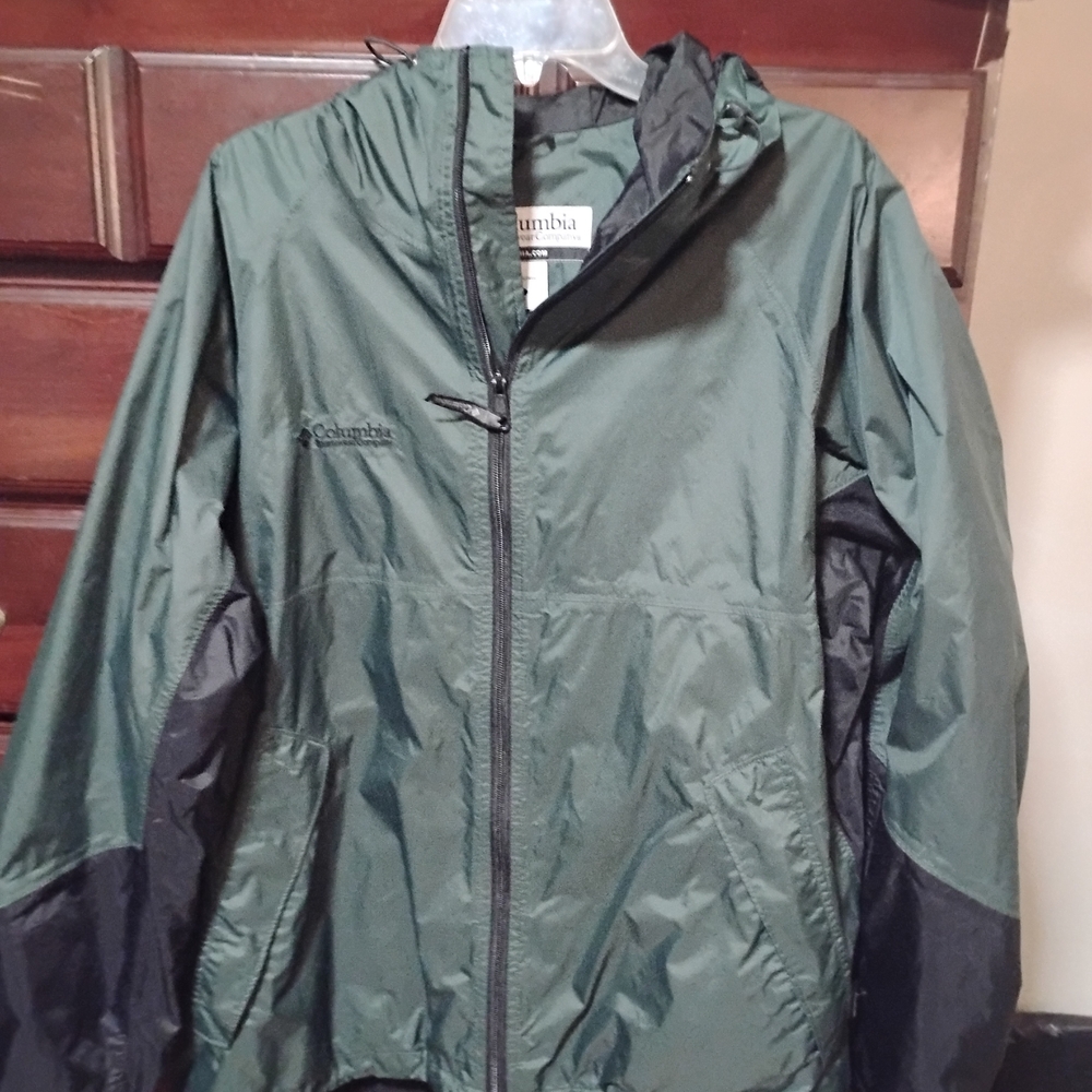 Columbia Men's Hooded Rain Jacket - Dark Green & Black